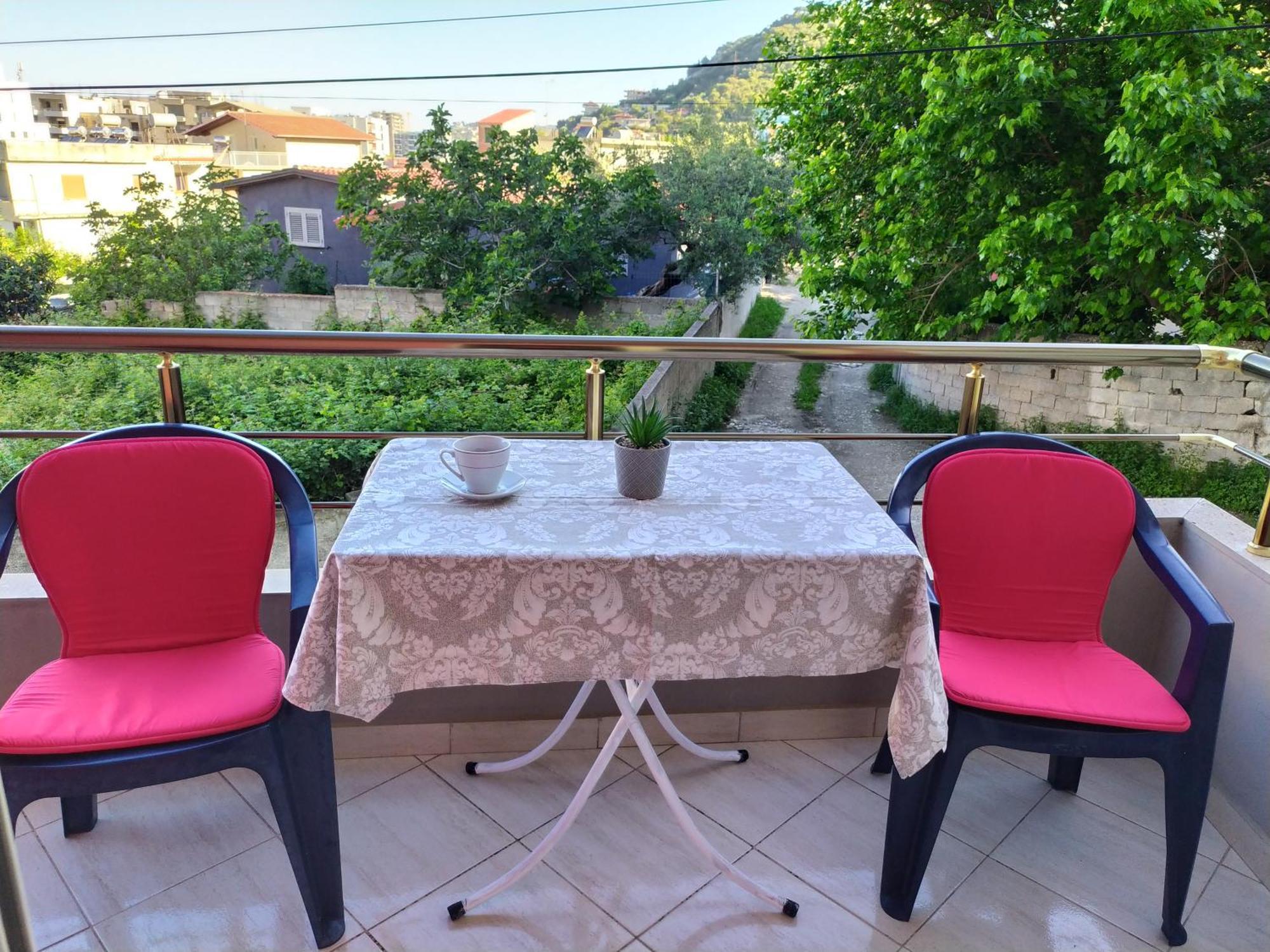 Valbona Apartments Vlorë Extérieur photo
