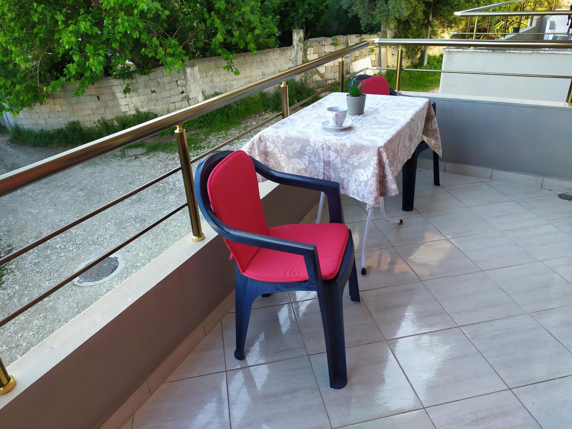 Valbona Apartments Vlorë Extérieur photo